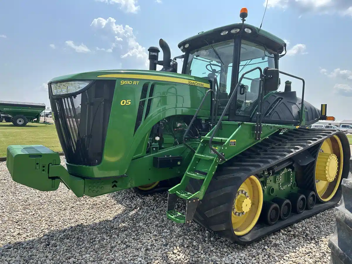 Gallery image 2 for Used 2013 John Deere 9510RT Tractor