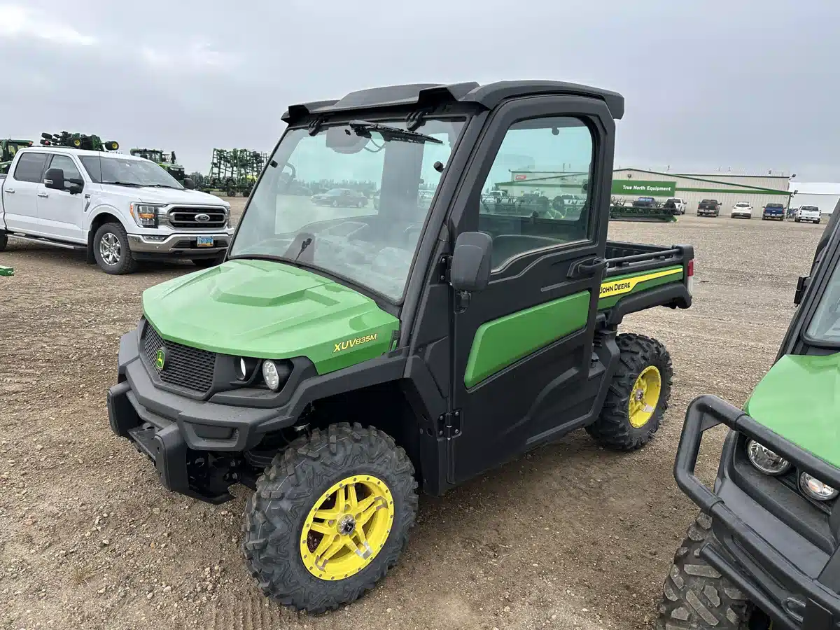 Gallery image 1 for Used 2023 John Deere XUV 835M Utility Vehicle