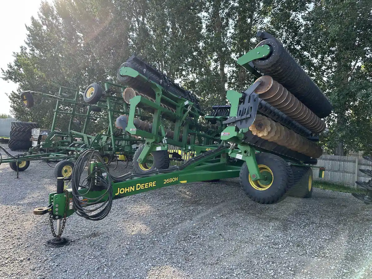 Gallery image 2 for Used 2019 John Deere 2680H Disc
