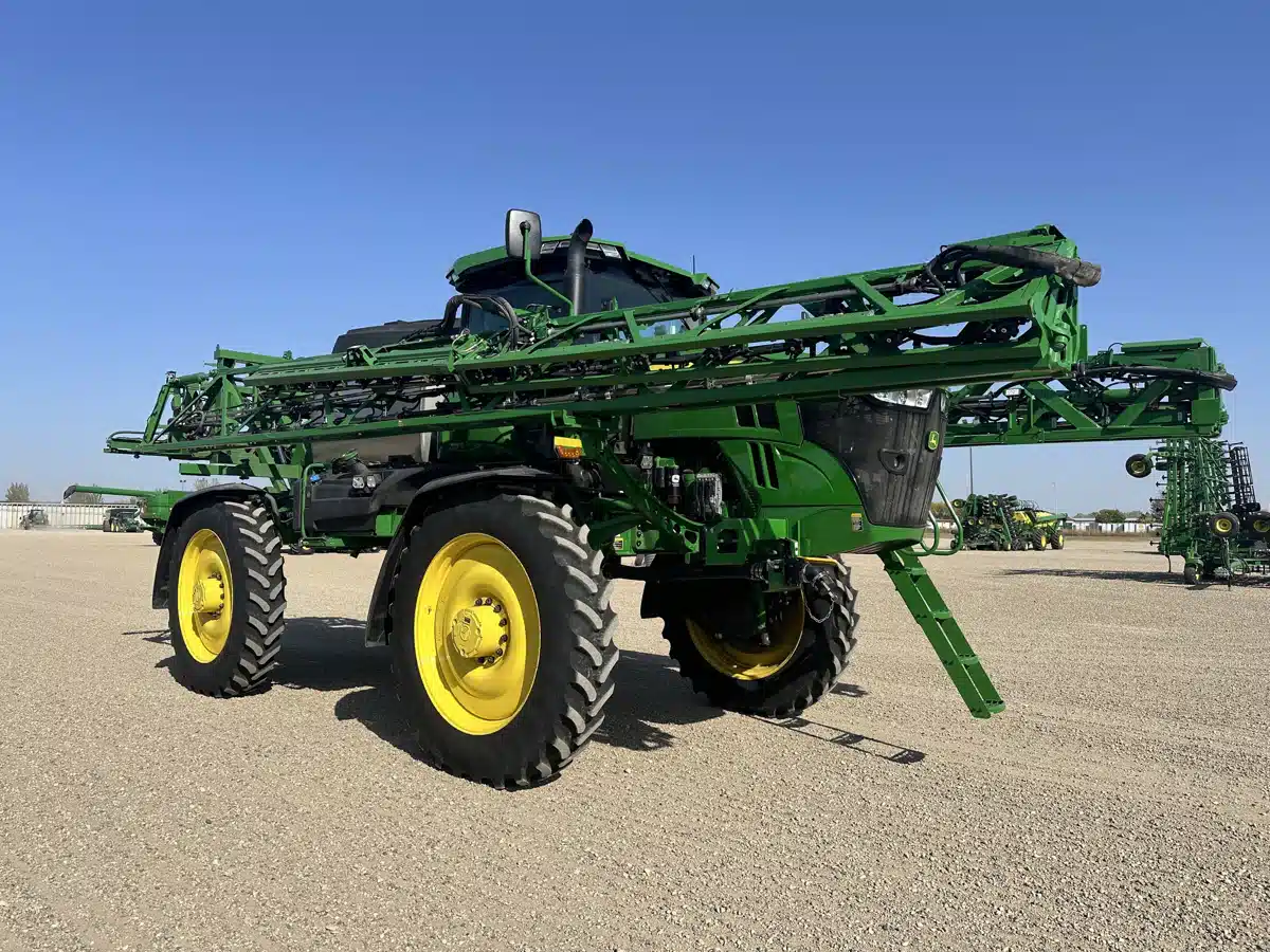 Gallery image 1 for Used 2024 John Deere 612R Sprayer - Self Propelled