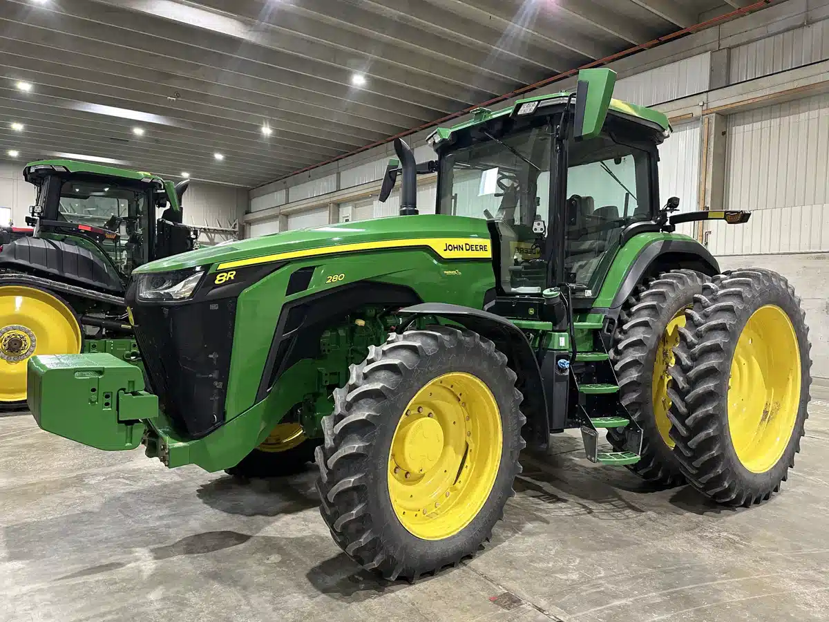 Gallery image 2 for Used 2021 John Deere 8R 280 Tractor