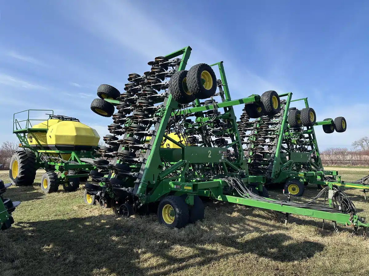 Gallery image 1 for Used 2016 John Deere 1890 Air Drill