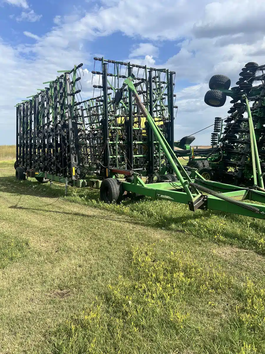 Gallery image 1 for Used 2001 B&B Technologies 70' SuperWeeder Field Finisher