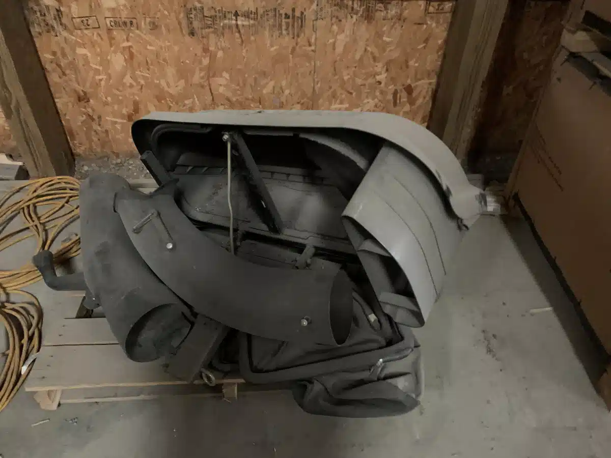 Gallery image 1 for Used 2020 John Deere 2 Bag Bagger Attachment