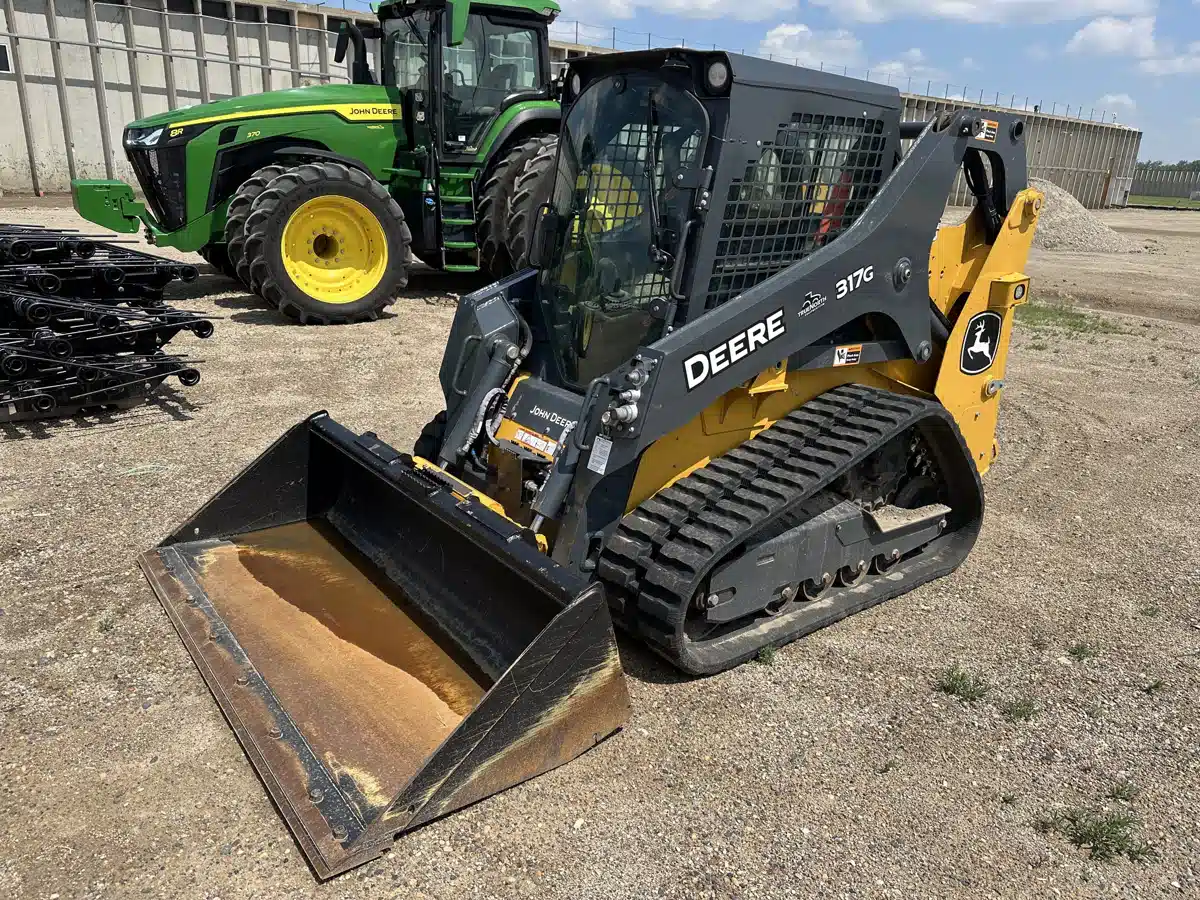 Gallery image 2 for Used 2023 John Deere 317G Track Loader