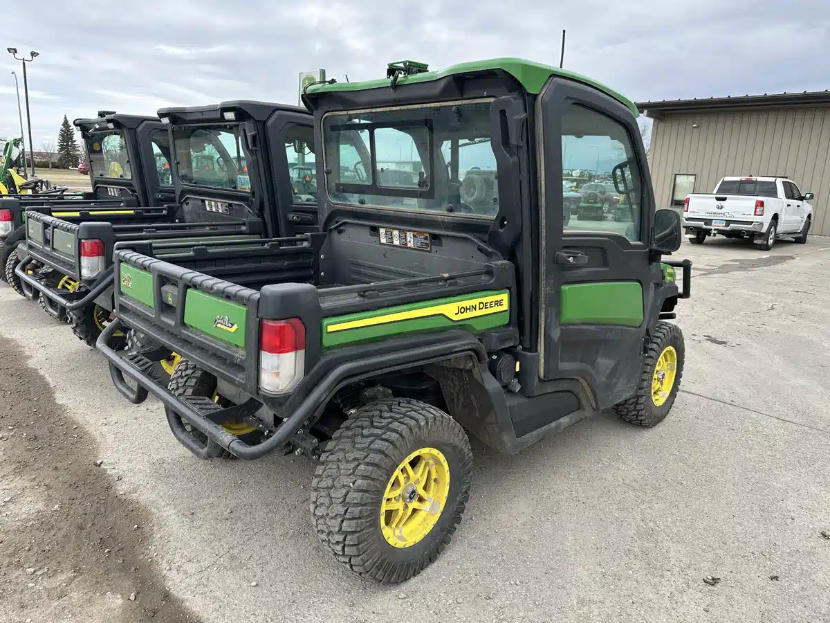 Gallery image 2 for Used 2023 John Deere XUV 835R Signature AutoTrac Ready ATV