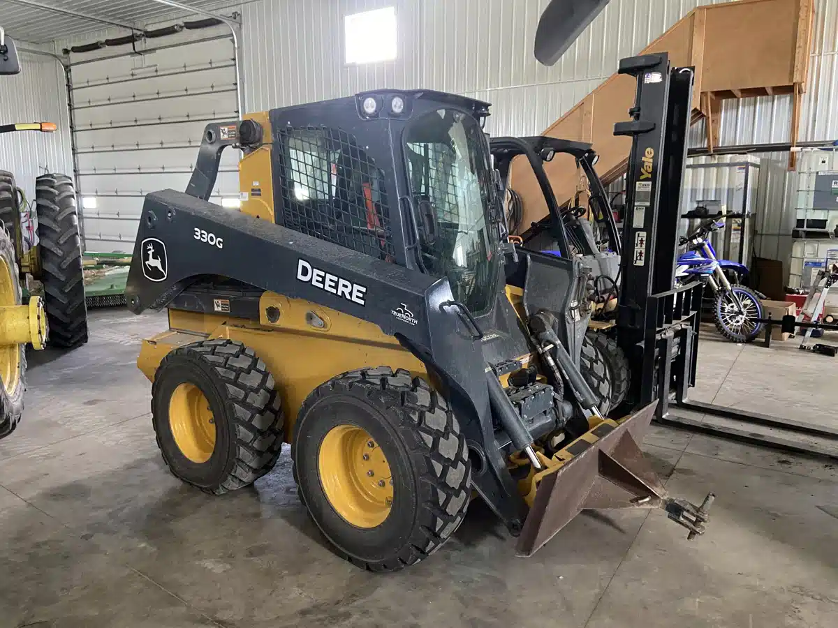 Gallery image 2 for Used 2021 John Deere 330G Skid Steer