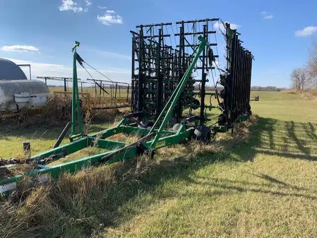 Gallery image 2 for Used 2009 B&B Technologies 70' SUPERWEEDER Field Finisher