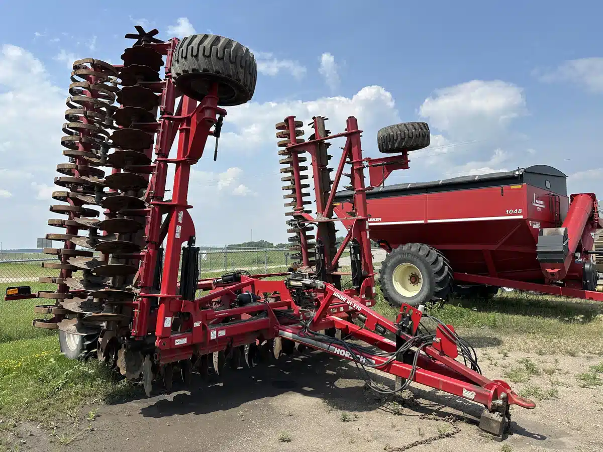 Gallery image 2 for Used 2013 Horsch Anderson Joker RT-370 Vertical Tillage
