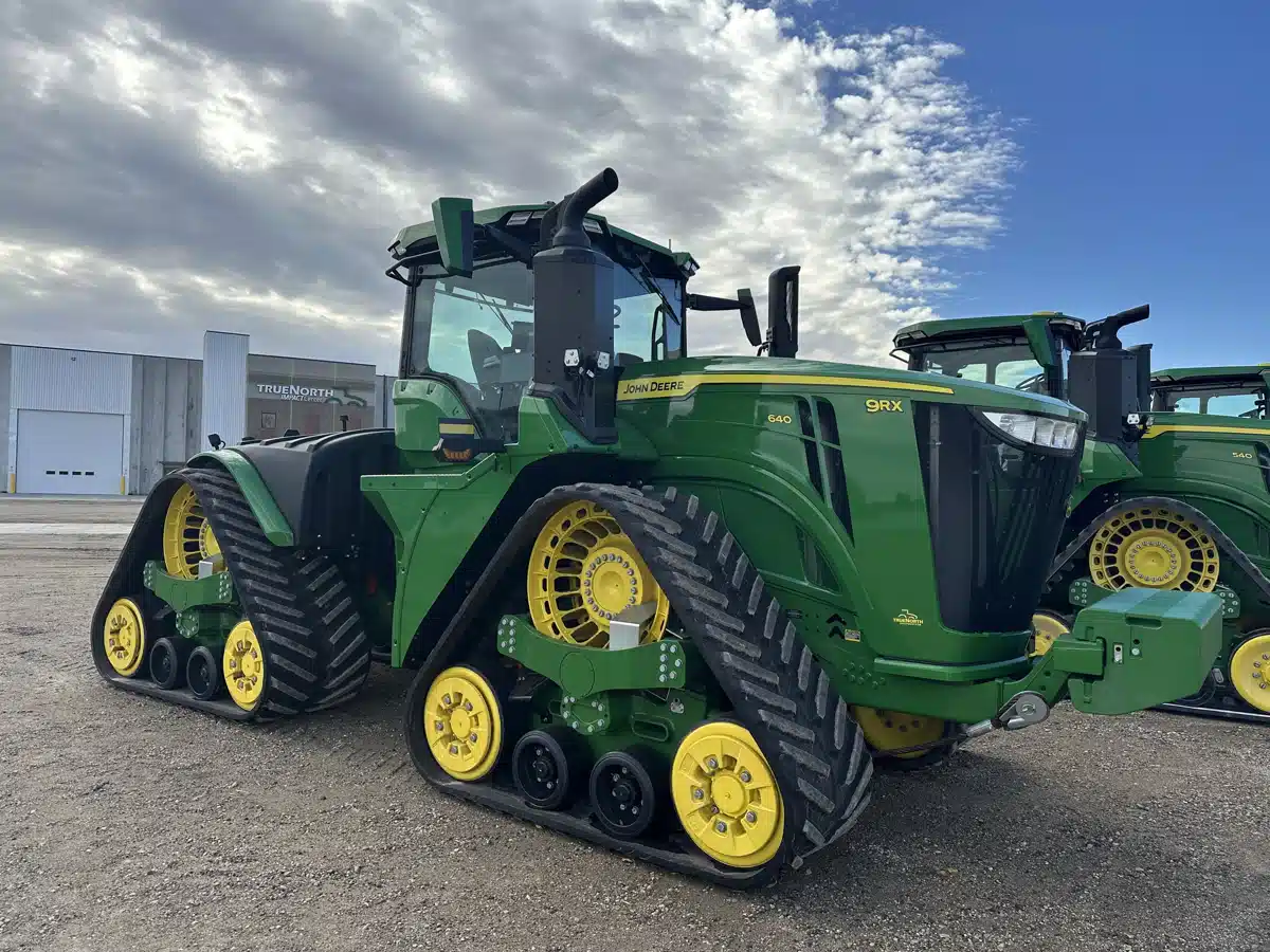 Gallery image 2 for Used 2024 John Deere 9RX 640 Tractor