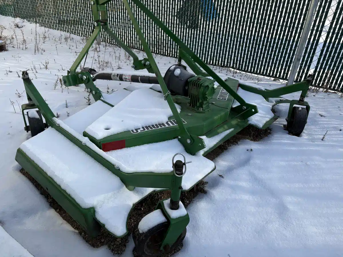 Gallery image 2 for Used 2017 John Deere GM1072E Rotary Cutter