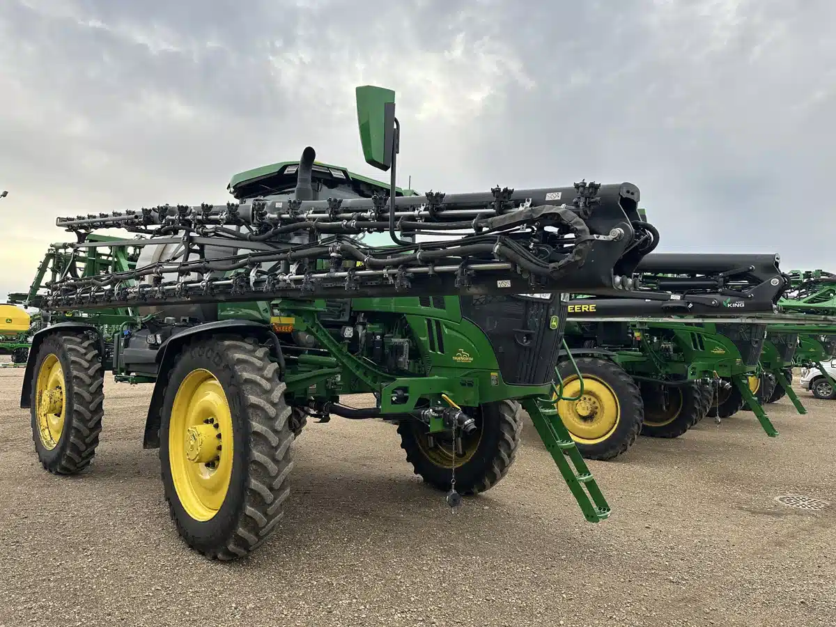 Gallery image 2 for Used 2025 John Deere 616R Sprayer - Self Propelled