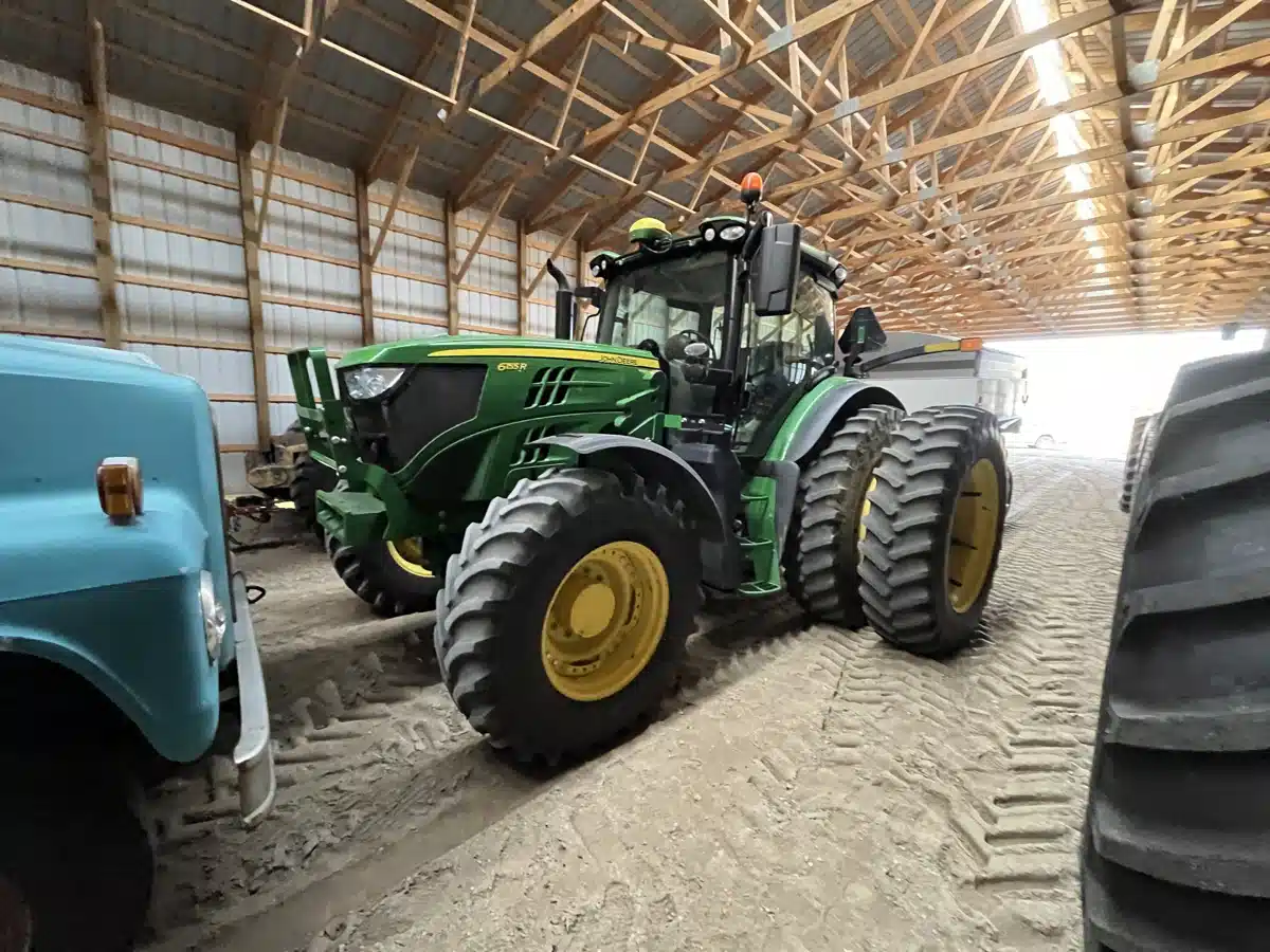 Gallery image 1 for Used 2019 John Deere 6155R Tractor