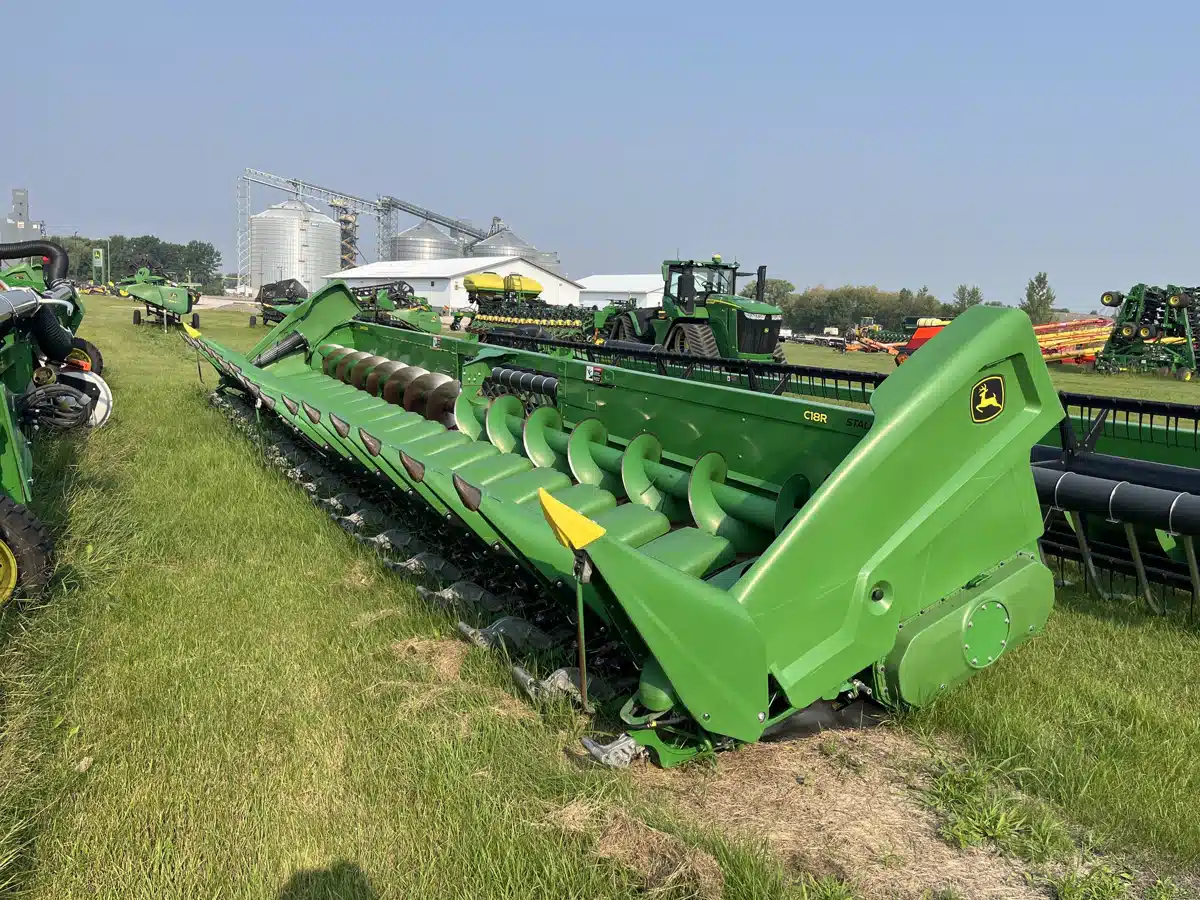 Gallery image 1 for Used 2024 John Deere C18R Header - Row Crop