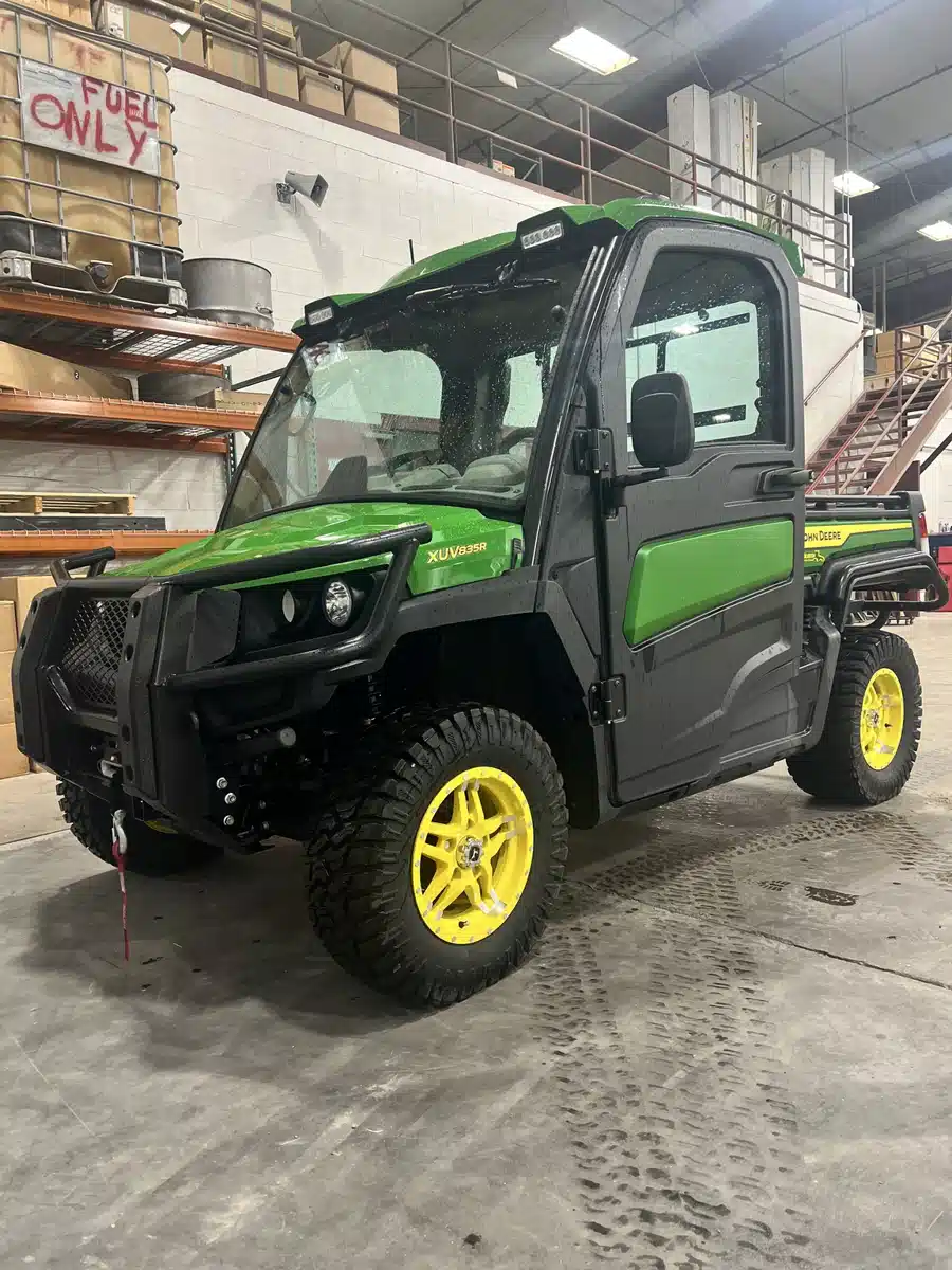 Gallery image 1 for Used 2024 John Deere XUV 835R Signature AutoTrac Ready ATV