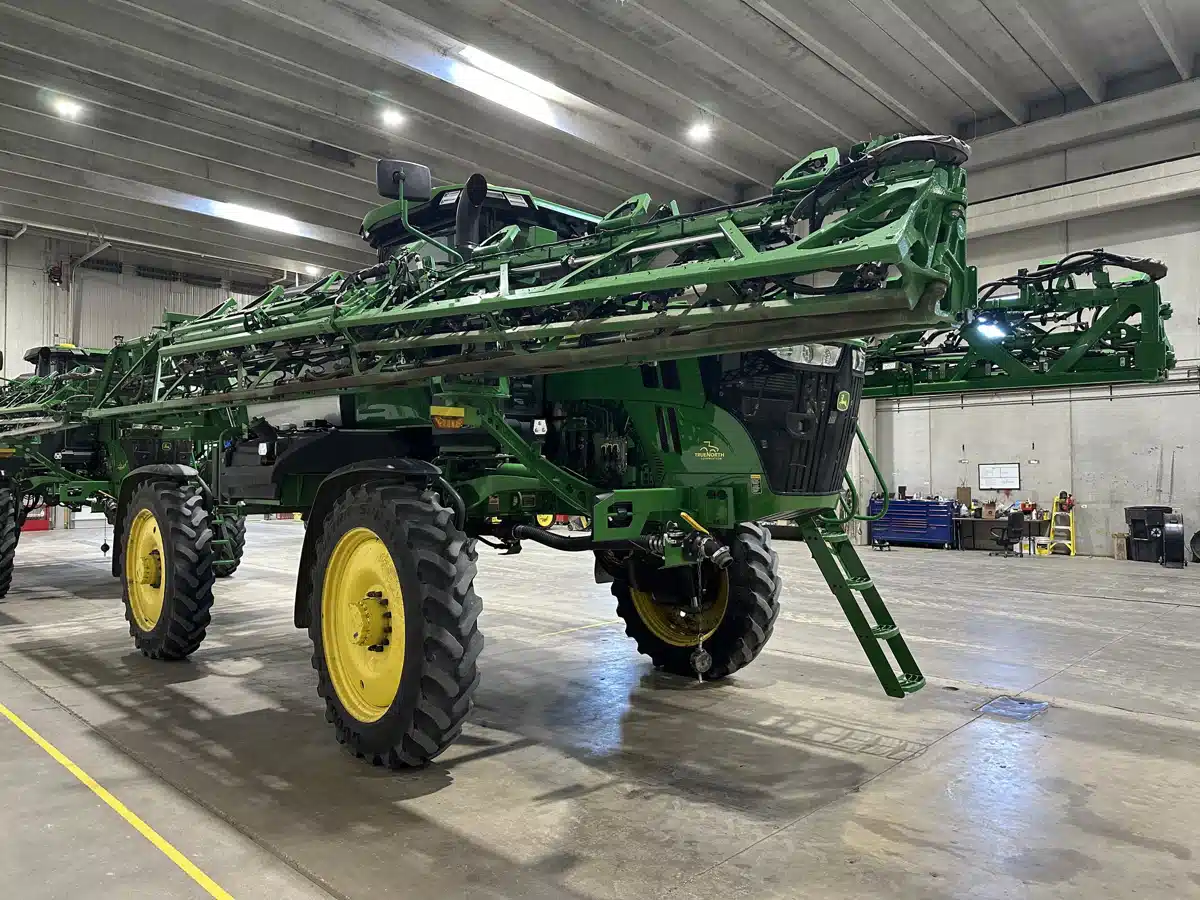 Gallery image 2 for Used 2025 John Deere 412R Sprayer - Self Propelled