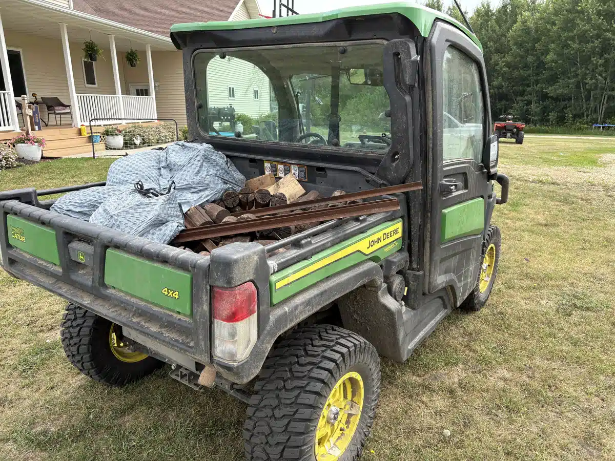 Gallery image 2 for Used 2024 John Deere XUV 835R Utility Vehicle