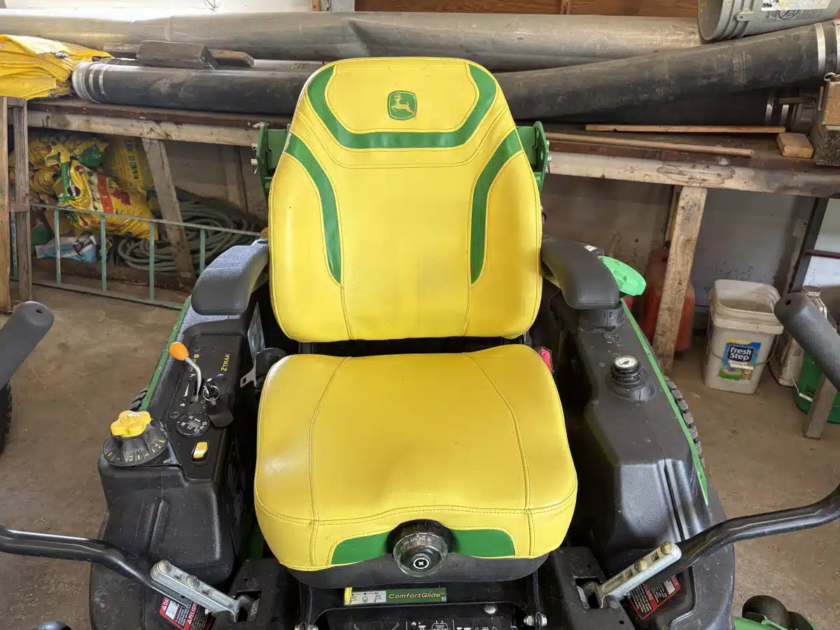 Gallery image 2 for 2023 John Deere Z994R Mower - Zero Turn