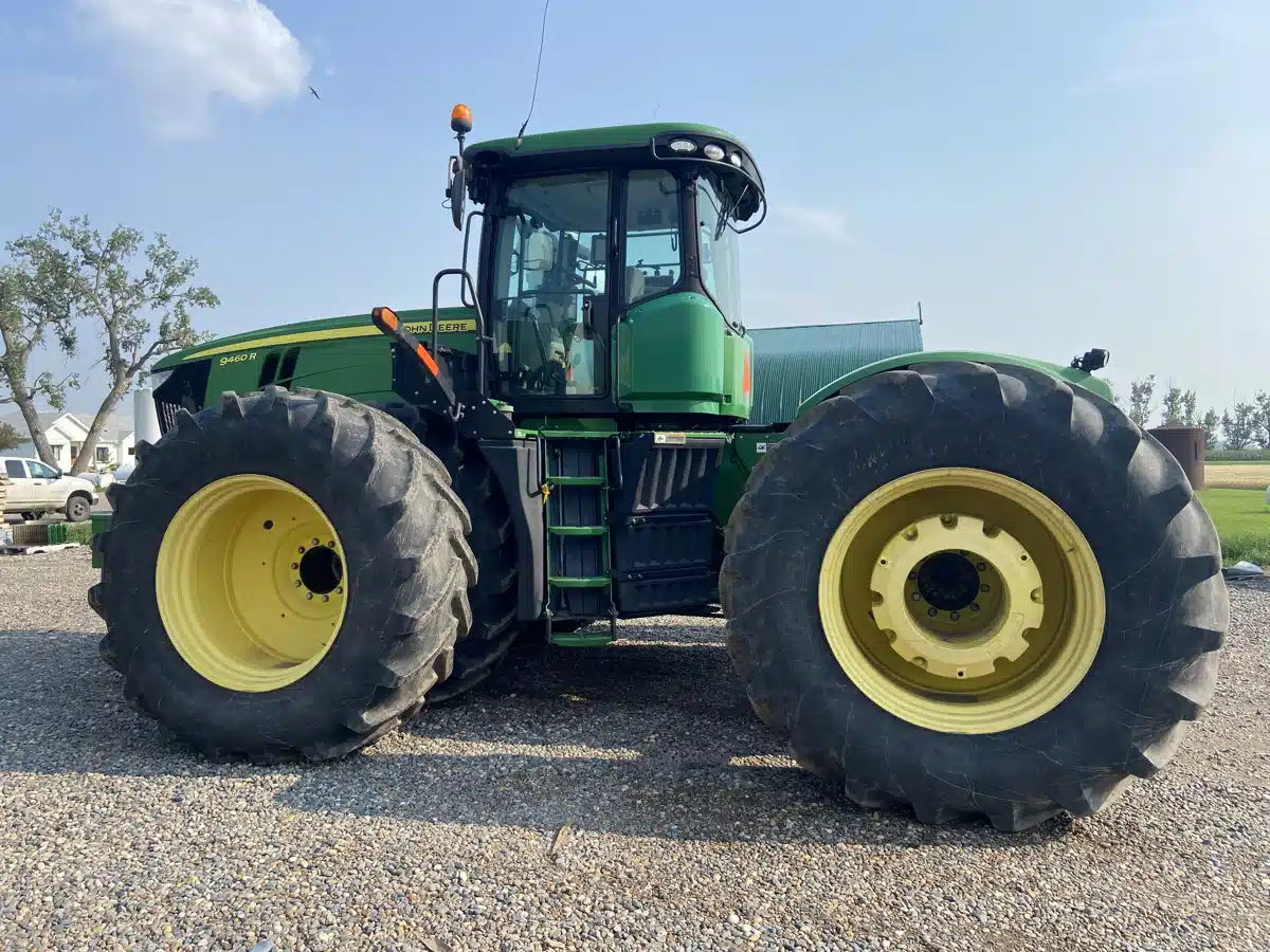 Gallery image 1 for Used 2012 John Deere 9460R Tractor