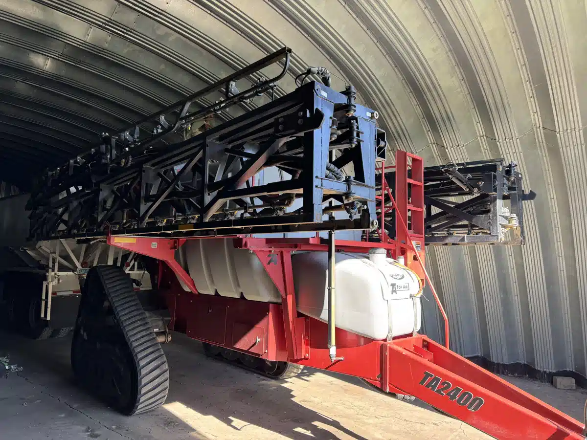 Gallery image 1 for Used 2009 Top Air TA2400 Sprayer - Pull Type