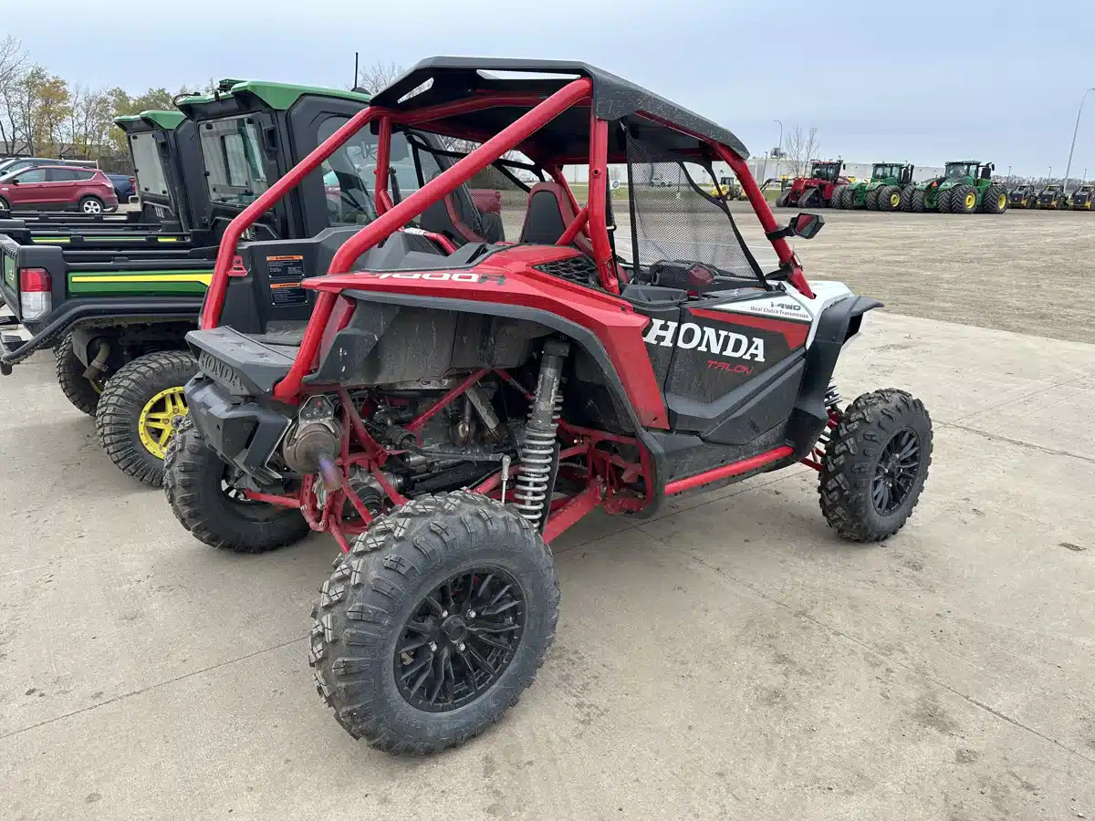 Gallery image 2 for Used 2023 Honda Talon 1000R FOX Live Valve ATV