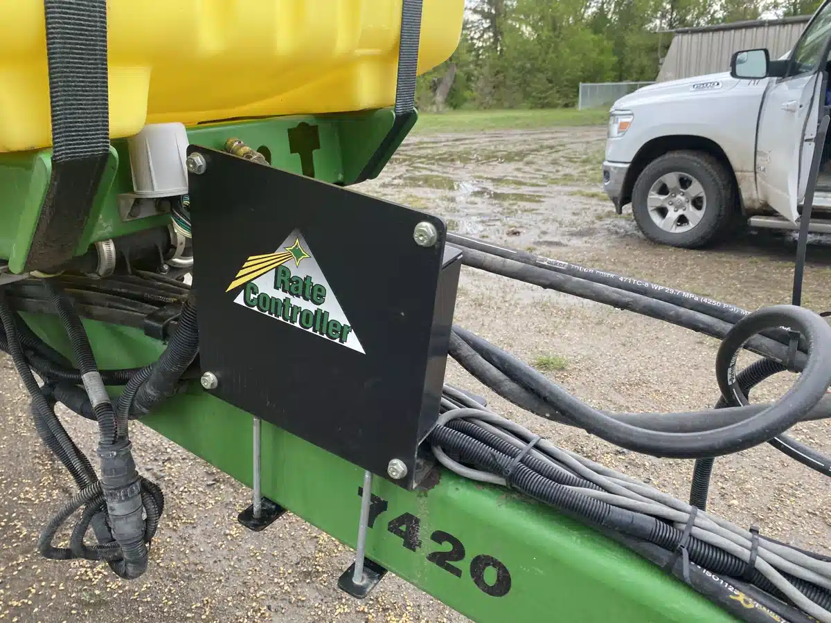 Gallery image 2 for Used Fast 7420 Sprayer - Pull Type