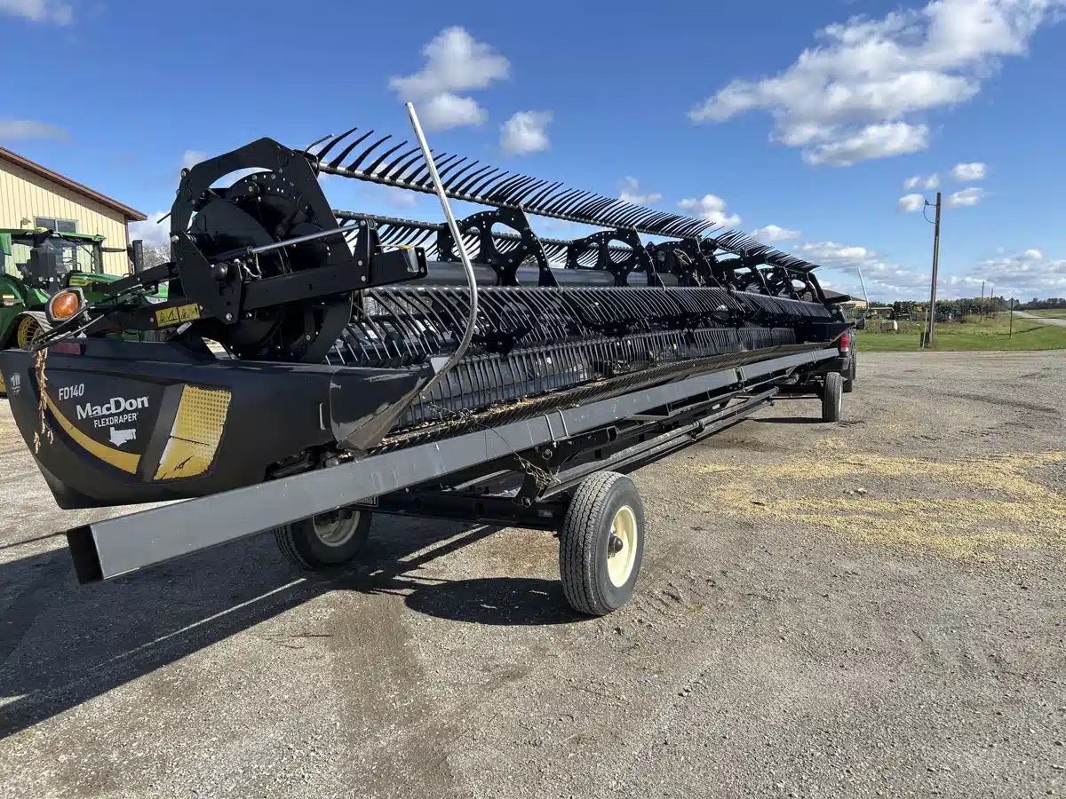 Gallery image 1 for Used 2019 MacDon FD140 Header - Flex Draper