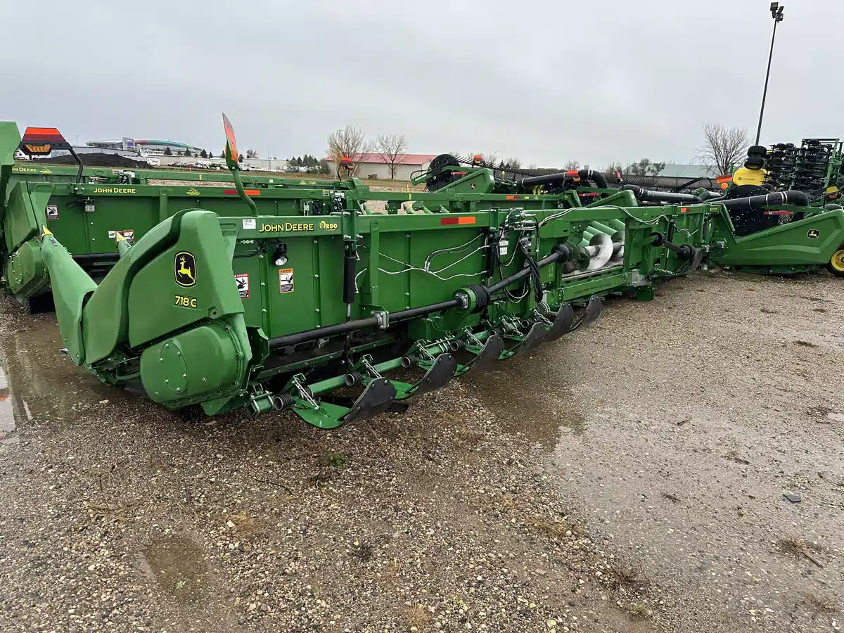 Gallery image 2 for Used 2020 John Deere 718C Header - Row Crop