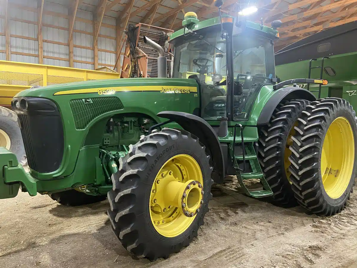 Used 2003 John Deere 8520 Tractor