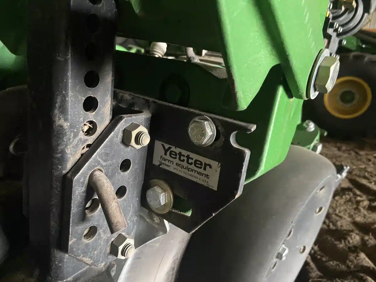 Gallery image 2 for Used 2010 John Deere DB44 Planter