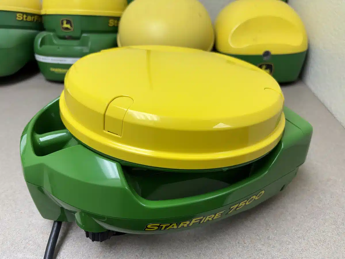 Used 2025 John Deere SF7500 Guidance System