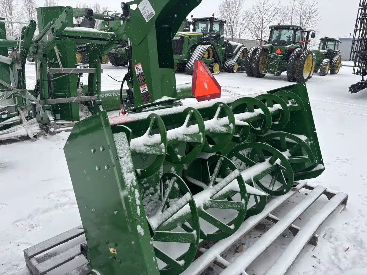 Gallery image 1 for 2025 Frontier SB1388 Snow Blower