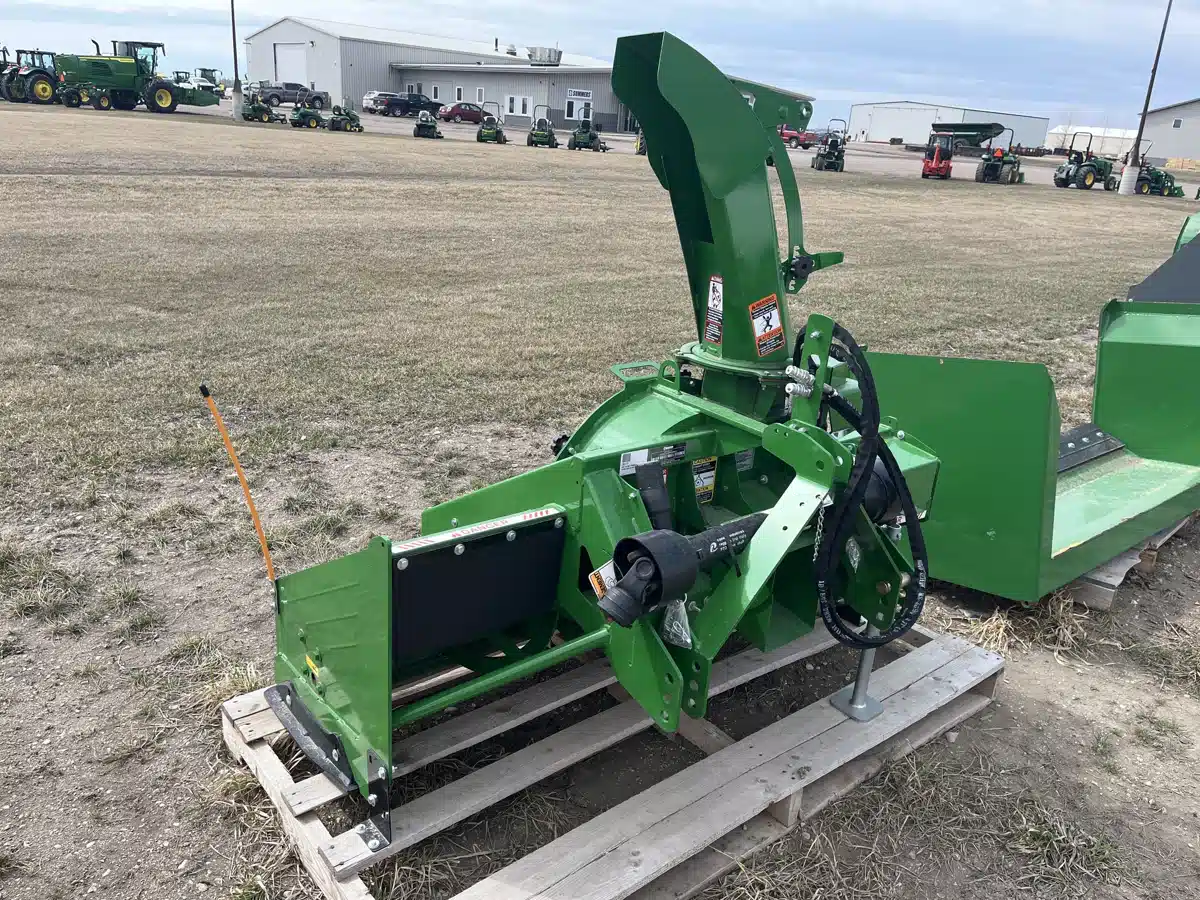 Gallery image 1 for New Frontier B1164P Snow Blower