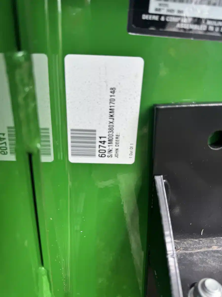 Gallery image 2 for New John Deere 60" SNOWBLOWER 1400/150 Mower - Front Deck