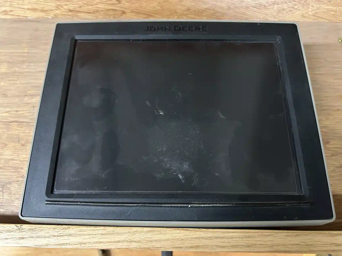 Gallery image 1 for John Deere Gen4 Extend Monitor Guidance System