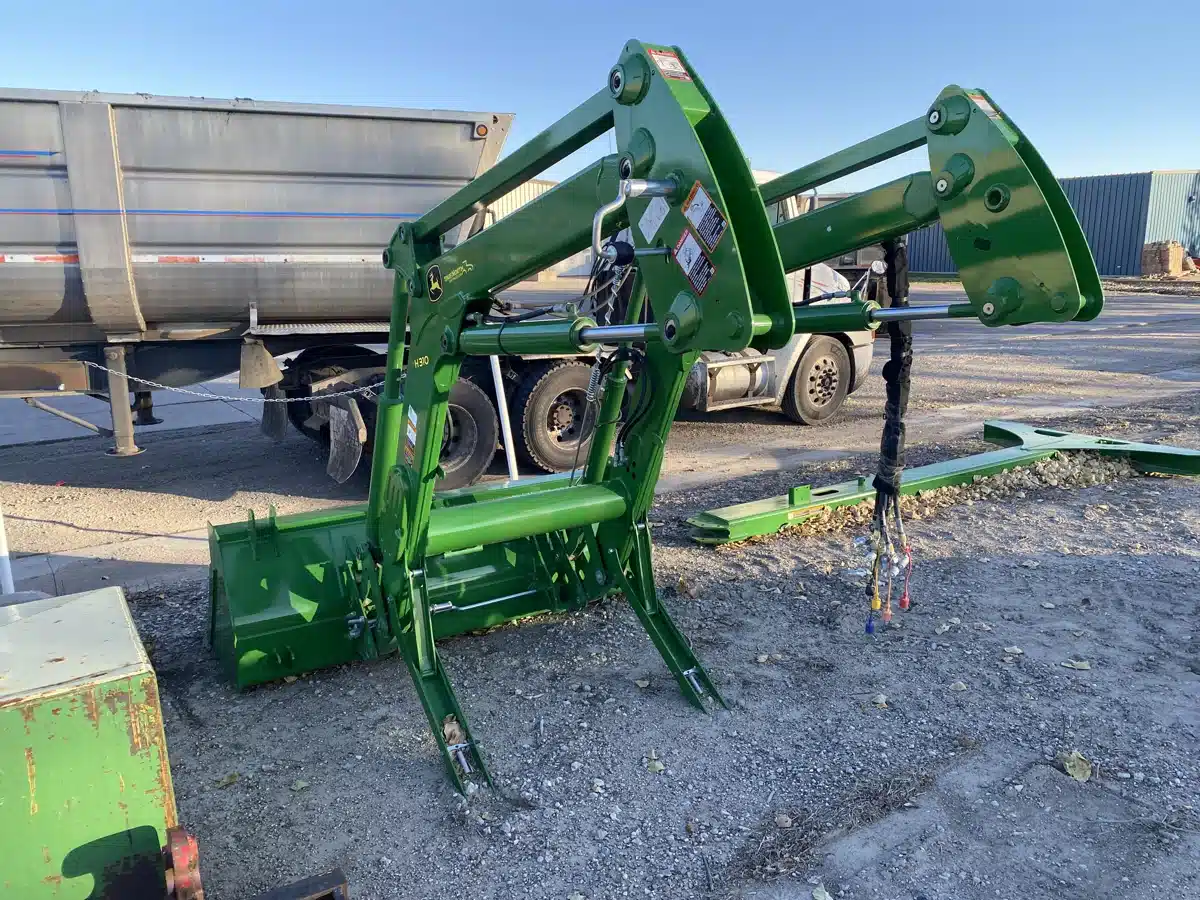 Gallery image 2 for 2023 John Deere H310 Attachment