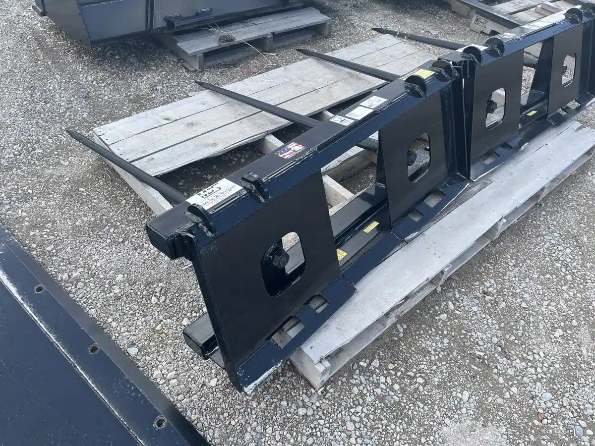 New 2022 MDS Manufacturing 5202G Global carrier 2 tine Bale Stabber Bale Spear