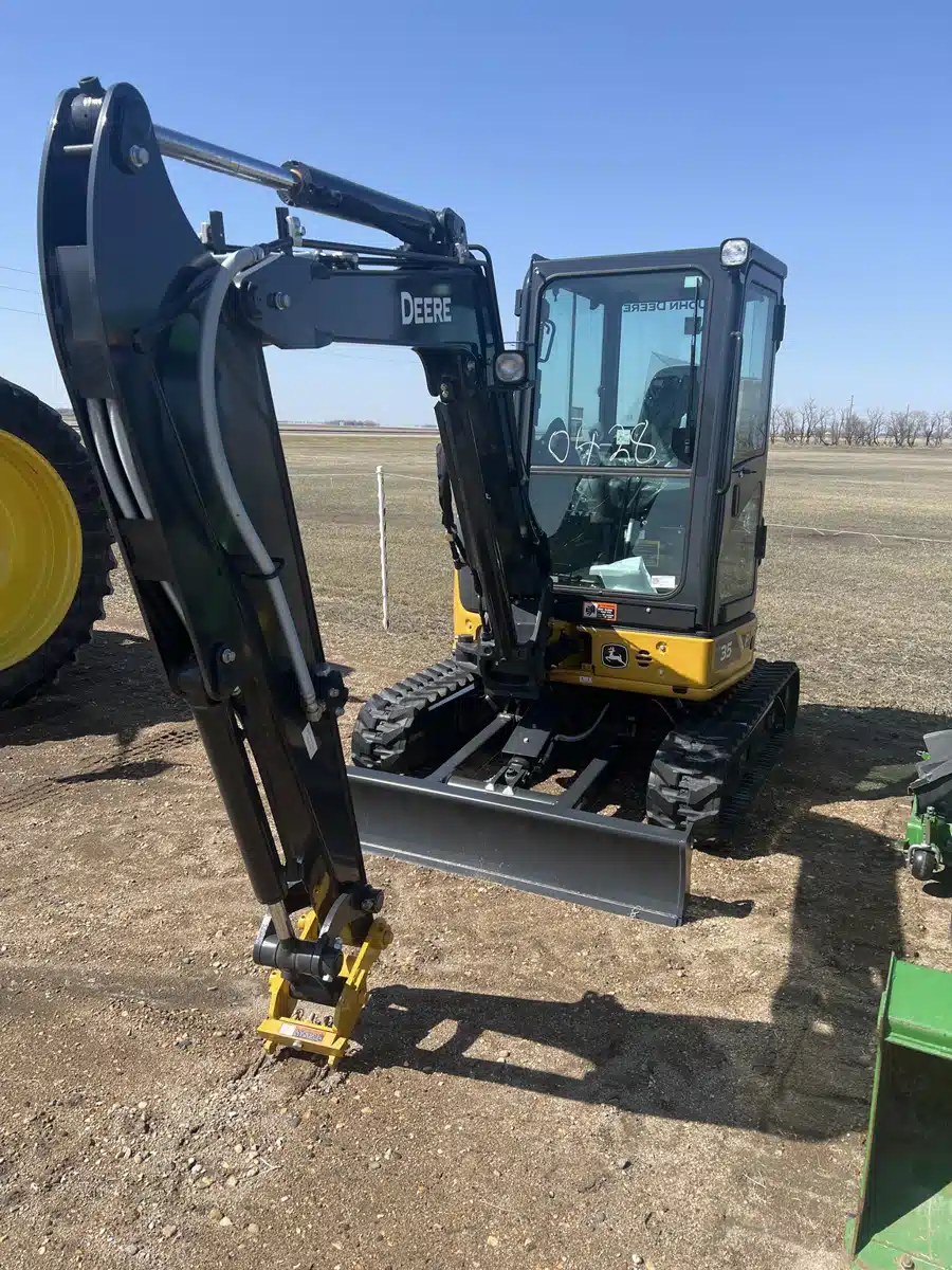 Gallery image 1 for 2023 John Deere 35 P Excavator