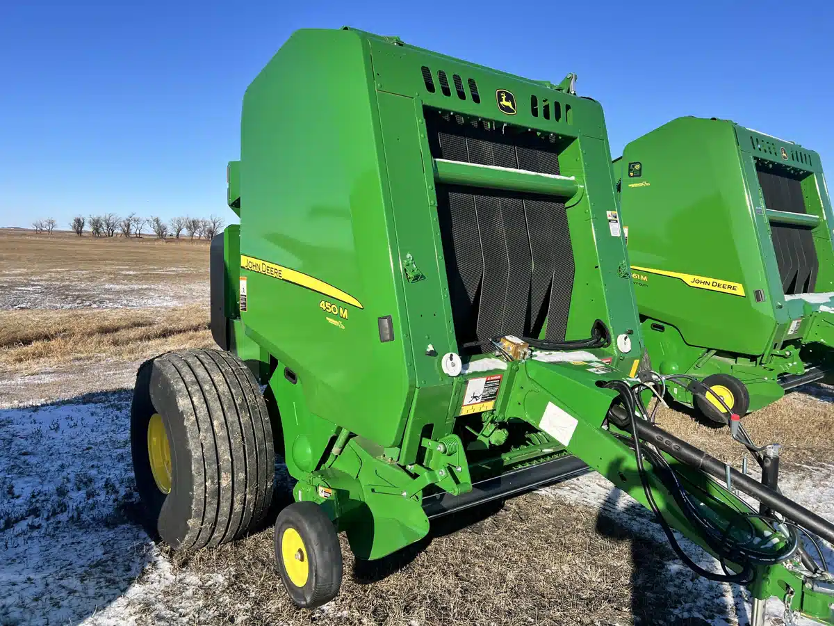 Gallery image 1 for 2023 John Deere 450M Round Baler