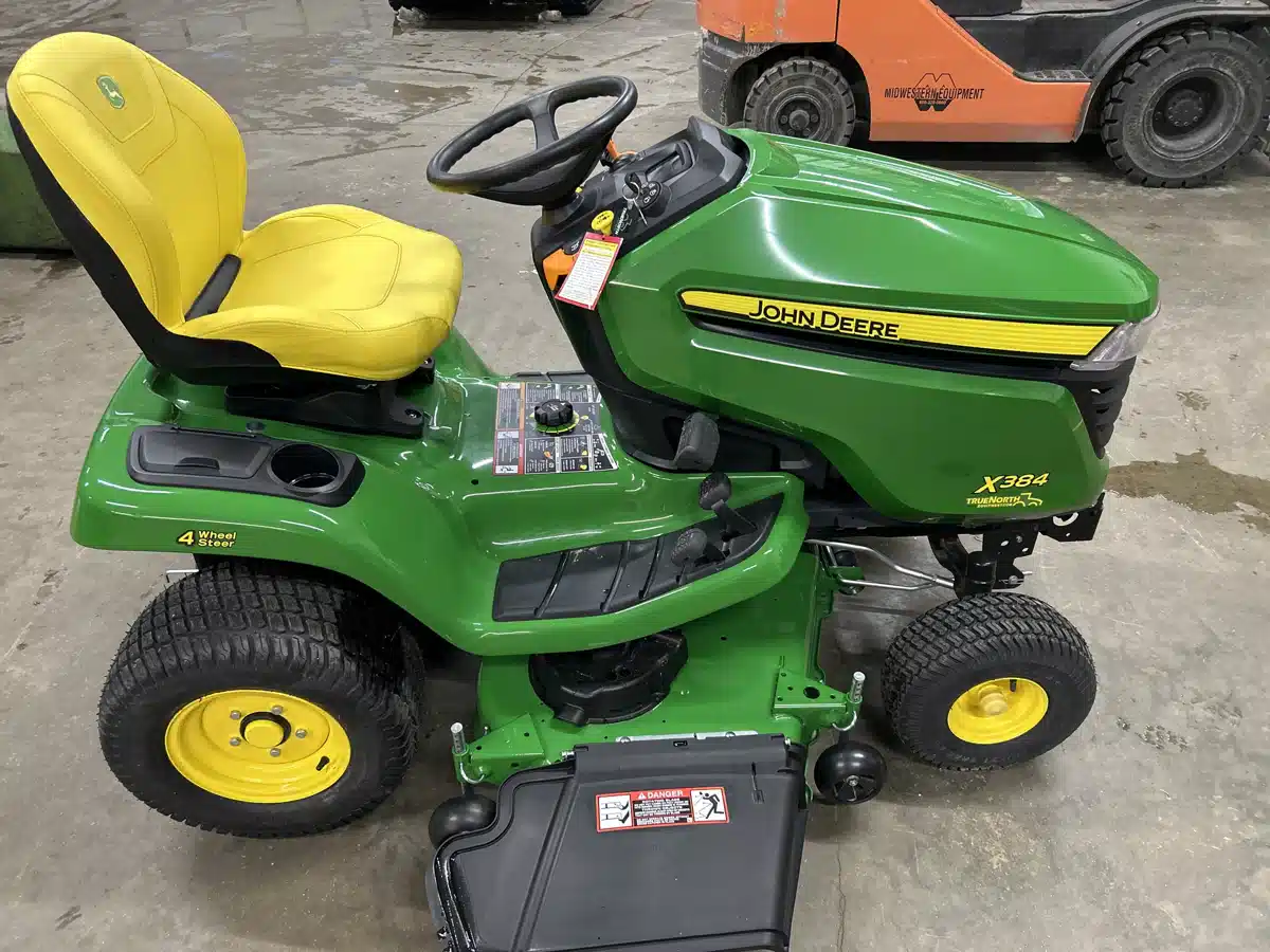 Gallery image 2 for 2025 John Deere X384 Lawn Tractor