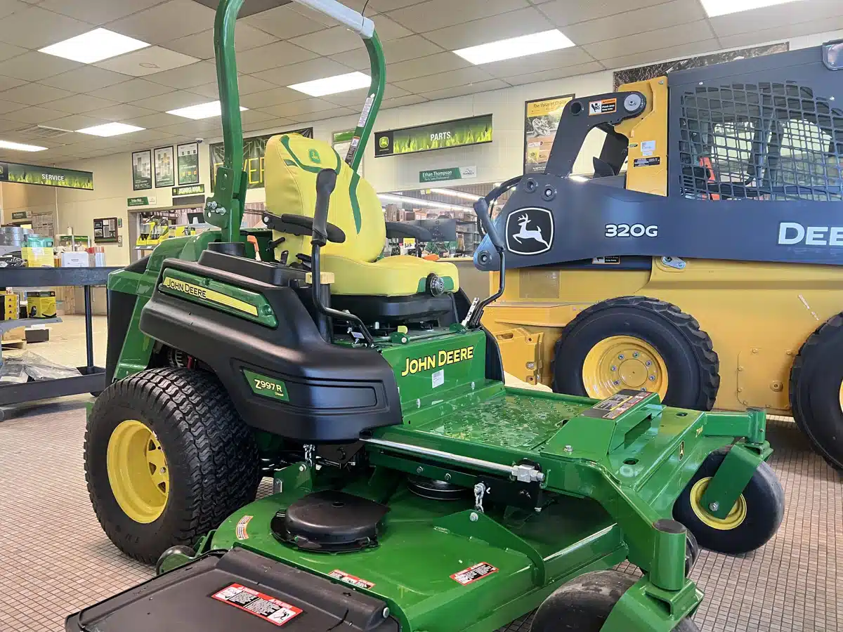 Gallery image 1 for 2025 John Deere Z997R Mower - Zero Turn
