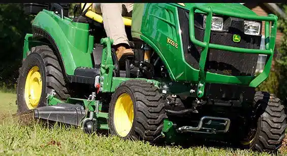 Gallery image 1 for New 2020 John Deere 60D IN. 7-Iron Mid Mount Side Discharge Mower (1 Family Tractors prior to Model Year 2020) Attachment