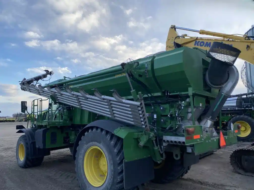 Photo de la Galerie 2 pour 2025 John Deere 800R Applicateur anhydre