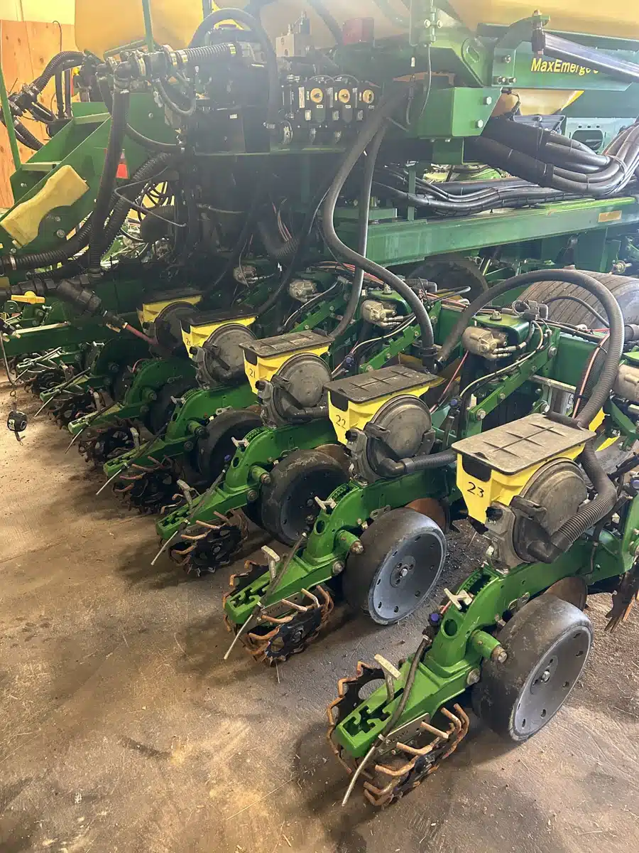 Gallery image 2 for 2015 John Deere DB66 Planter