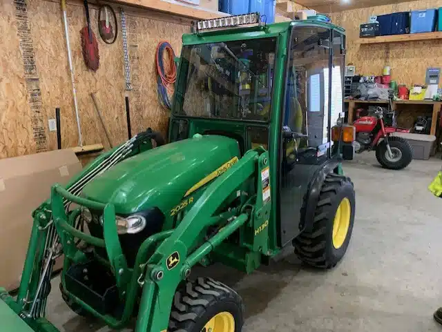 Used 2014 John Deere 2025R Tractor