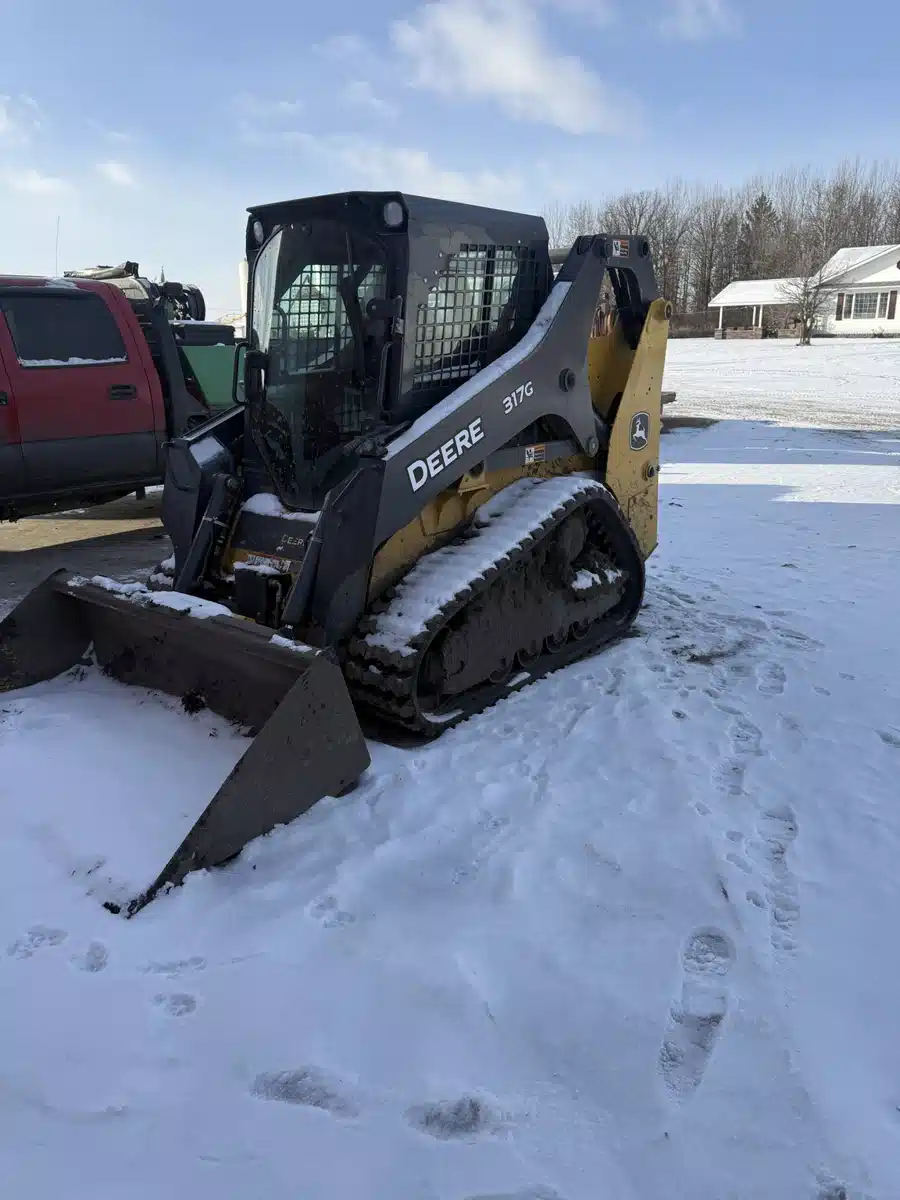 Gallery image 2 for 2019 John Deere 317G Track Loader