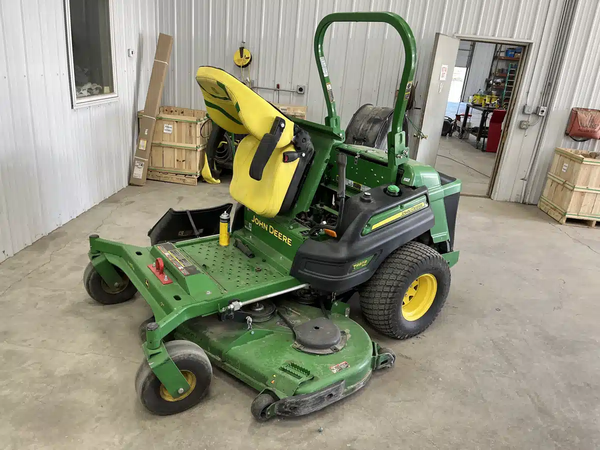 Gallery image 1 for 2023 John Deere Z997R Mower - Zero Turn