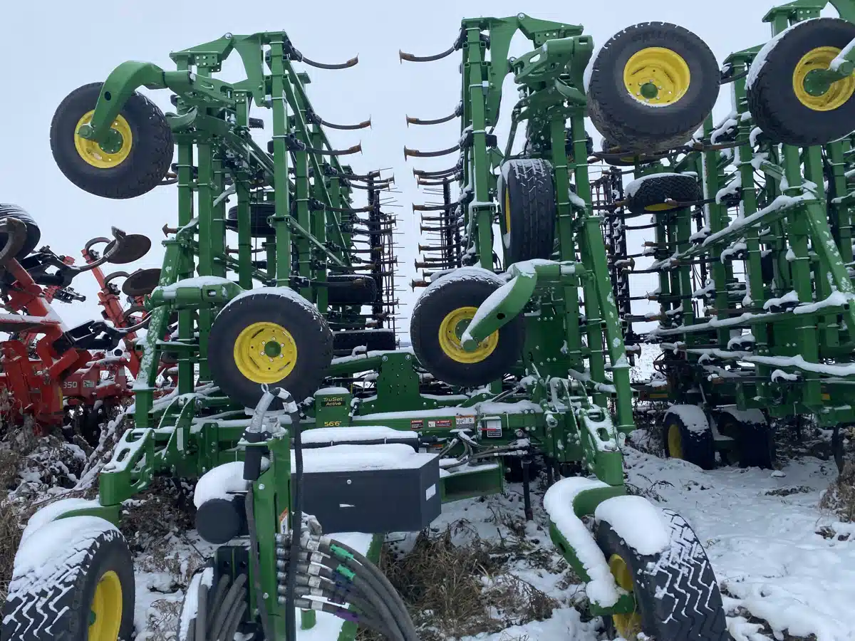 Gallery image 2 for Used 2025 John Deere 2230FH Cultivator