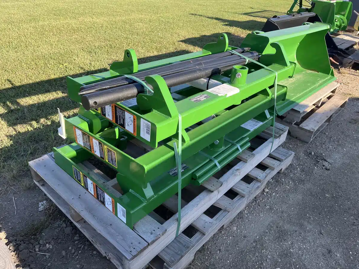 Gallery image 2 for 2025 Frontier AB13G Bale Spear Heavy Duty Single Tine Global Carrier Bale Spear