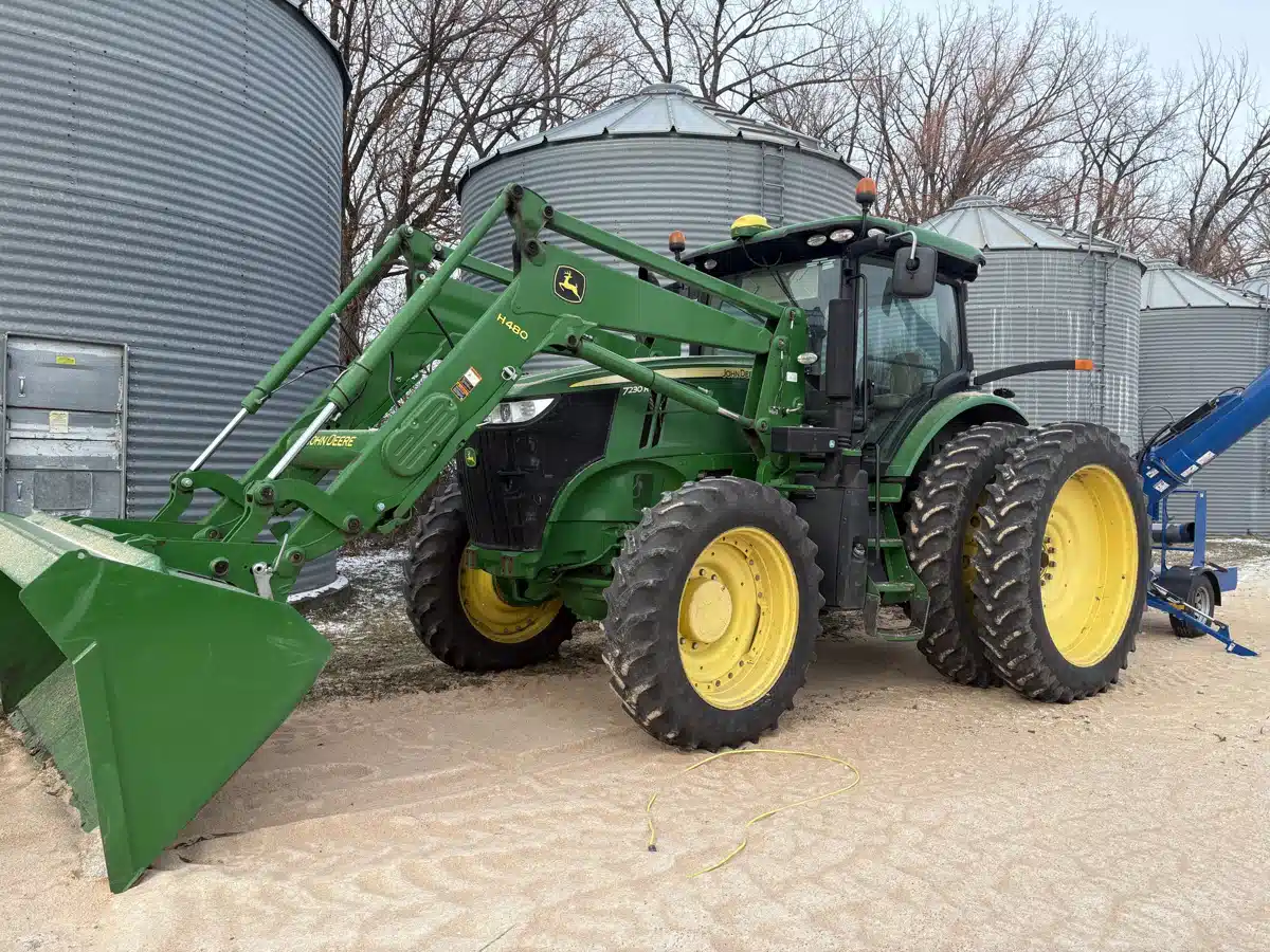 Gallery image 2 for 2015 John Deere 7230R Tractor
